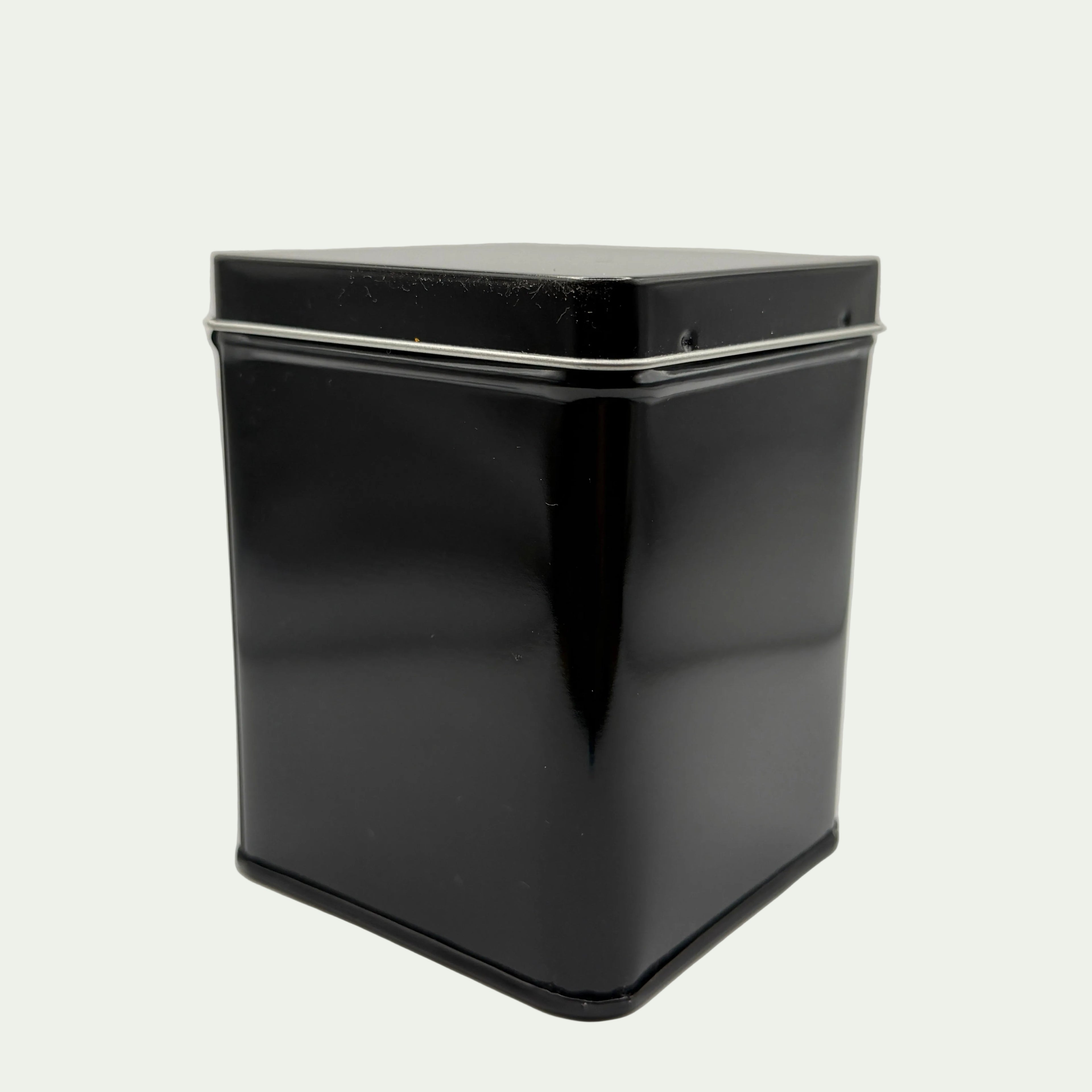 Zwart thee bewaarblik (100 gram)